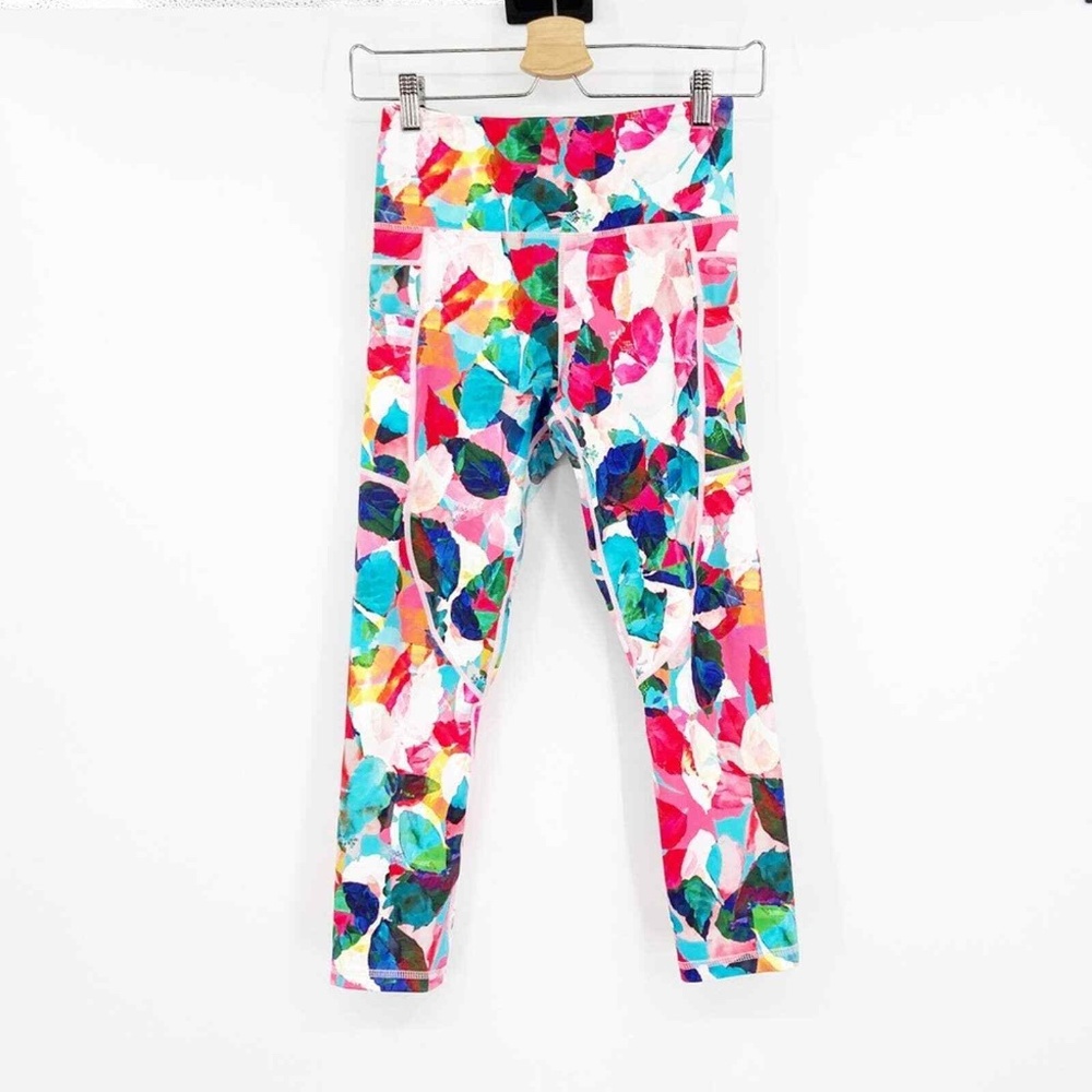 ZYIA Floral Side Pocket Light n Tight Cropped Leggings